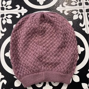 Elegant Mauve Knit Beanie